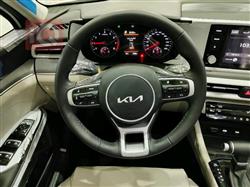 كيا K5